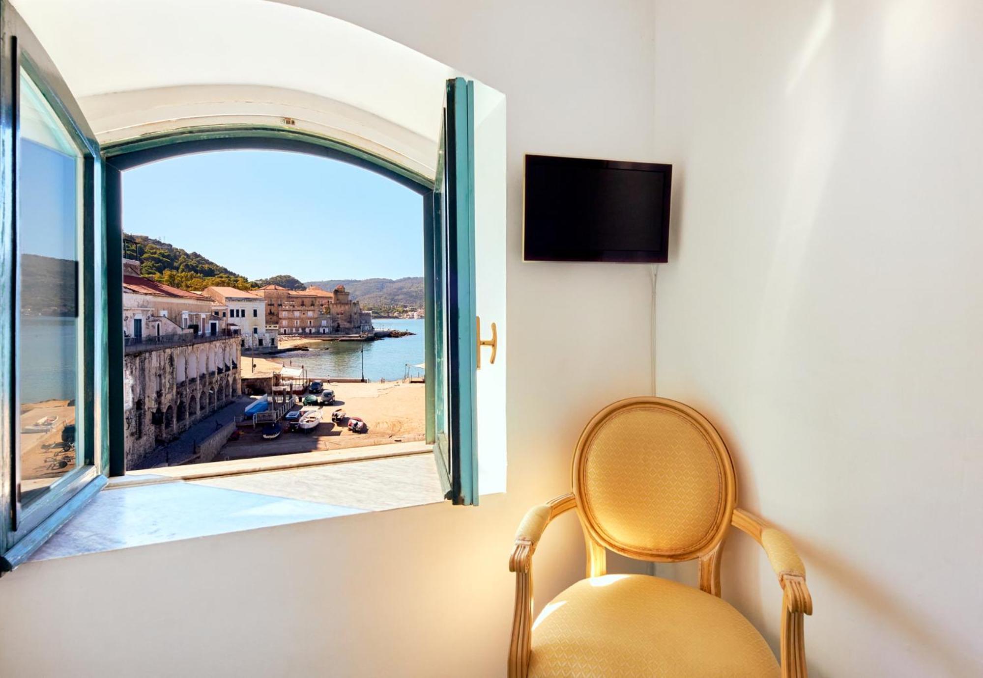 Hotel Villa Sirio サンタ・マリア・ディ・カステッラバーテ エクステリア 写真